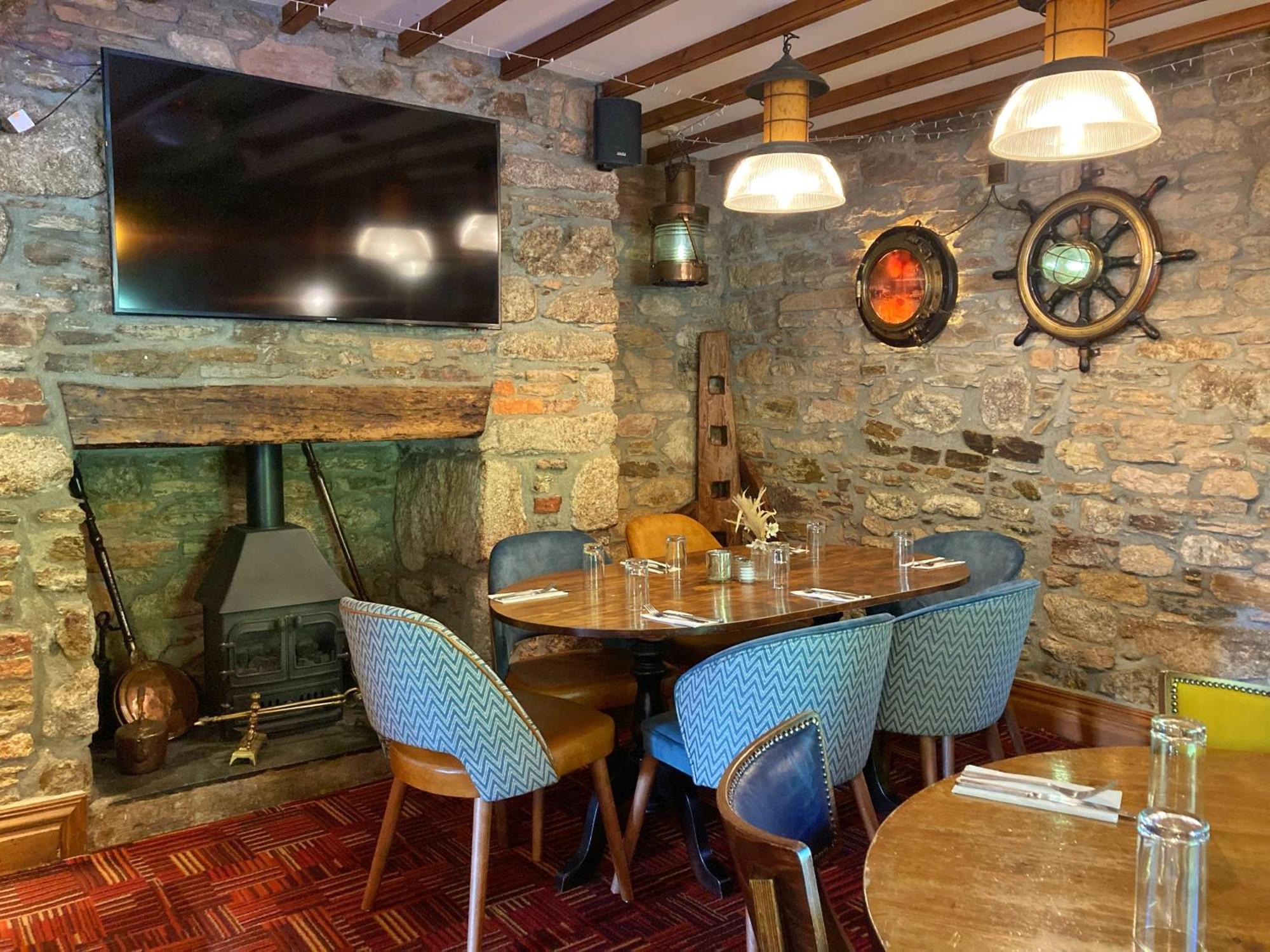 The Britannia Inn & Waves Restaurant St Austell Kültér fotó